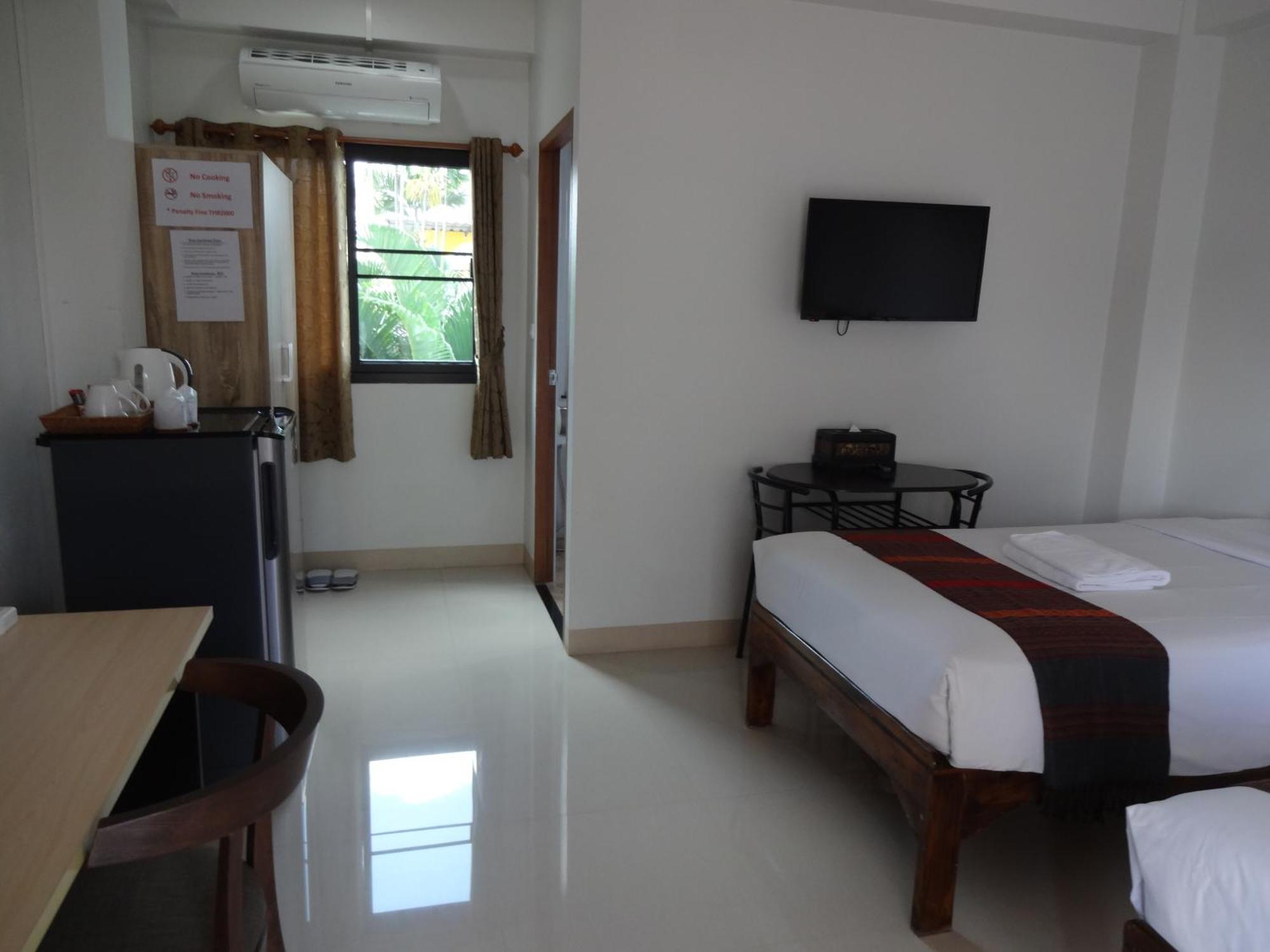Rena House Chiang Mai Hotel Kamer foto