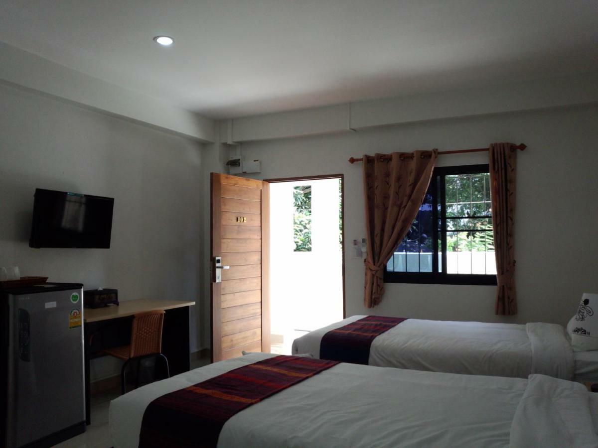 Rena House Chiang Mai Hotel Buitenkant foto